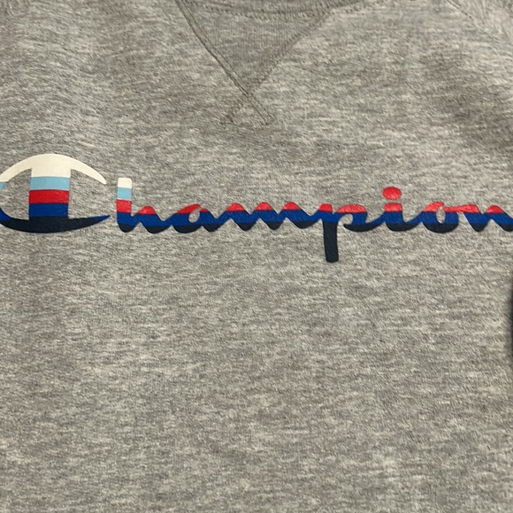 Champion Sweatshirt - Picture 2 of 3